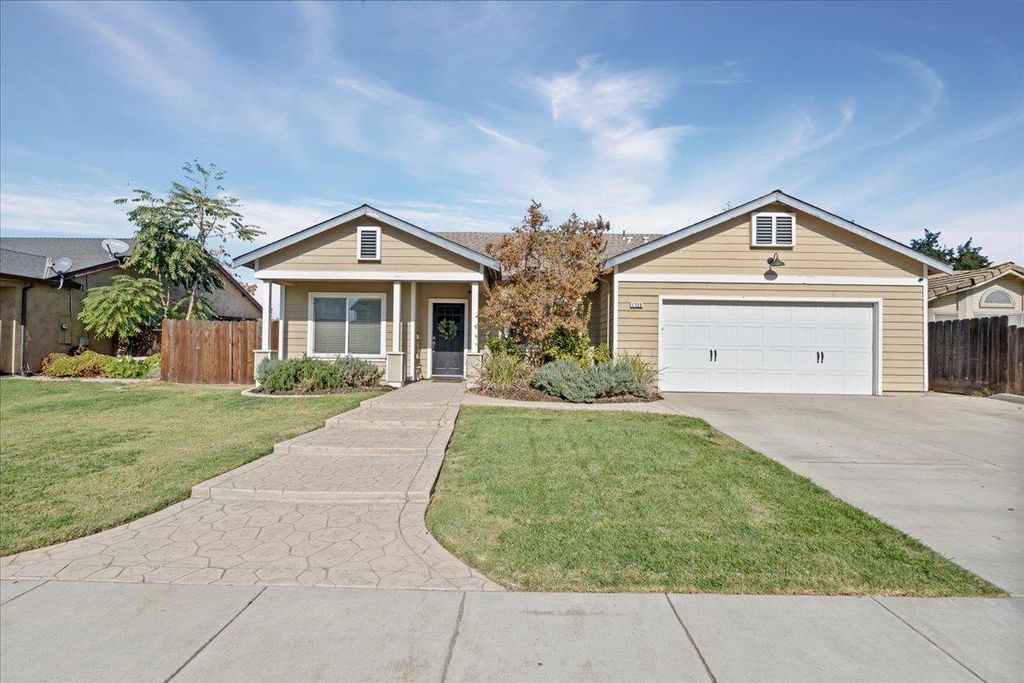 Photo of 1725 Stonum Road, Modesto, CA 95351 (MLS # 225143439)