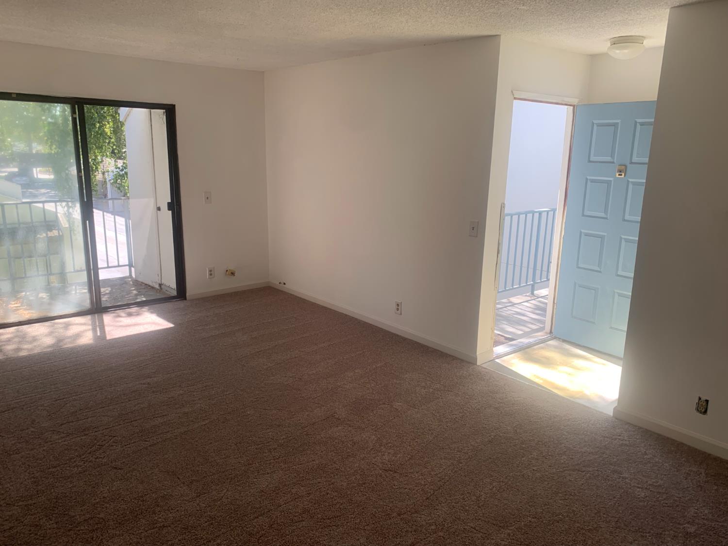 1055 N Capitol Avenue 180