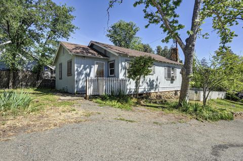 885 Hillcrest Placerville CA 95667