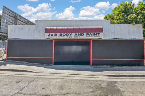 2200 Country Club Boulevard Stockton CA 95204