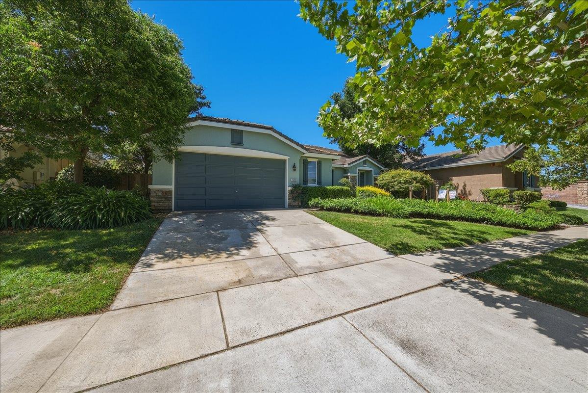 1340 Table Mountain Drive