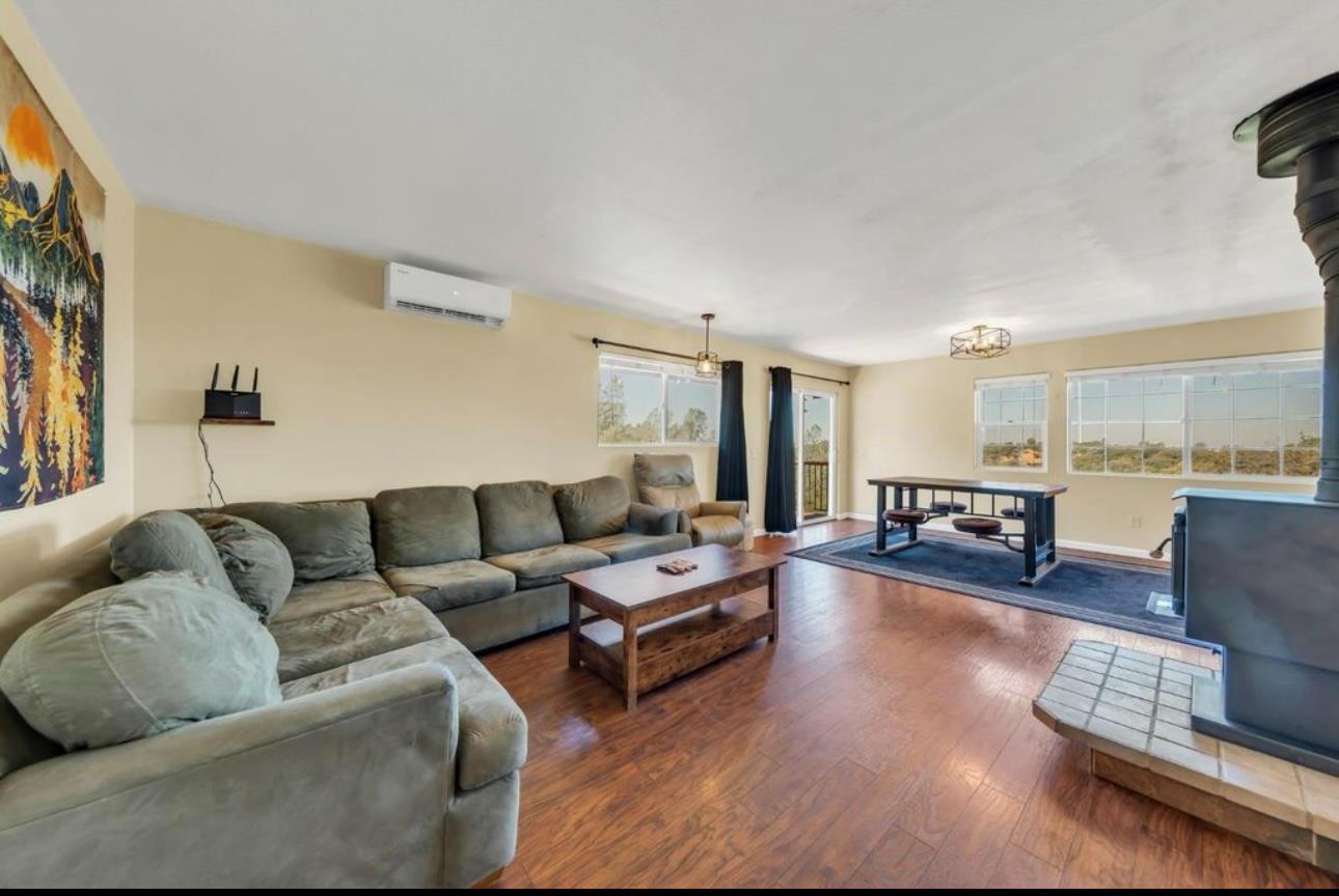 12233 Hilltop Drive