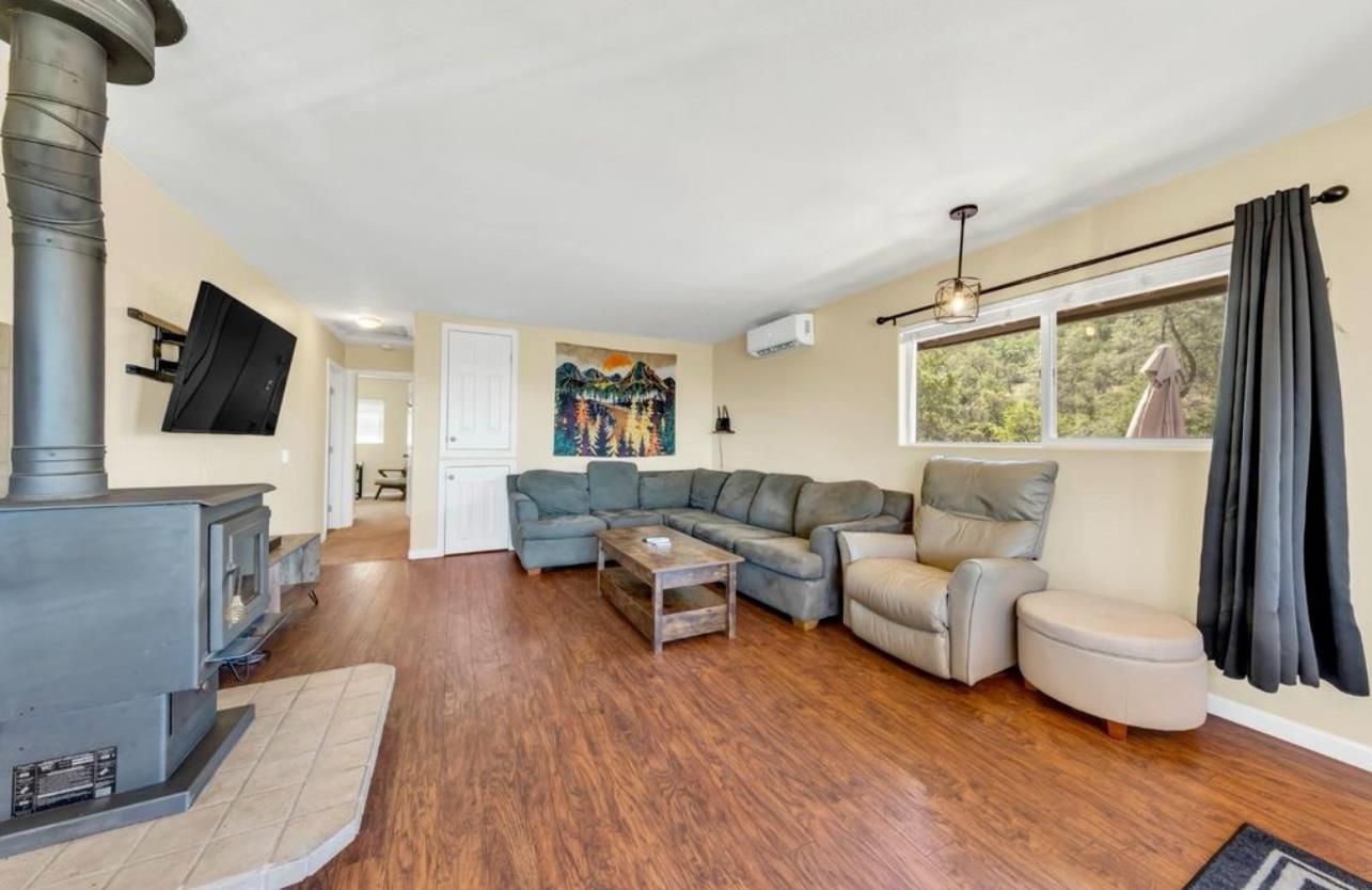 12233 Hilltop Drive