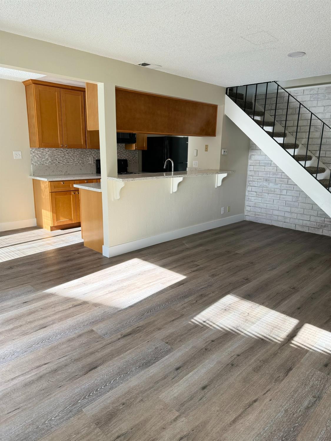 225 Mahan Court 2