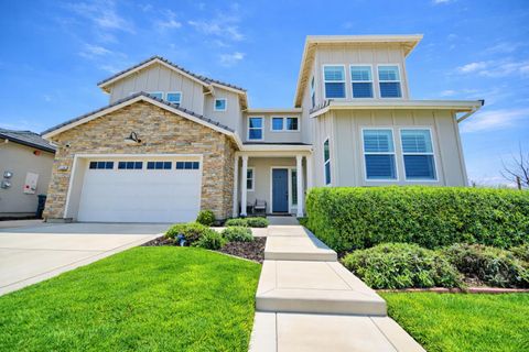 2150 Mulholland Drive Lathrop CA 95330