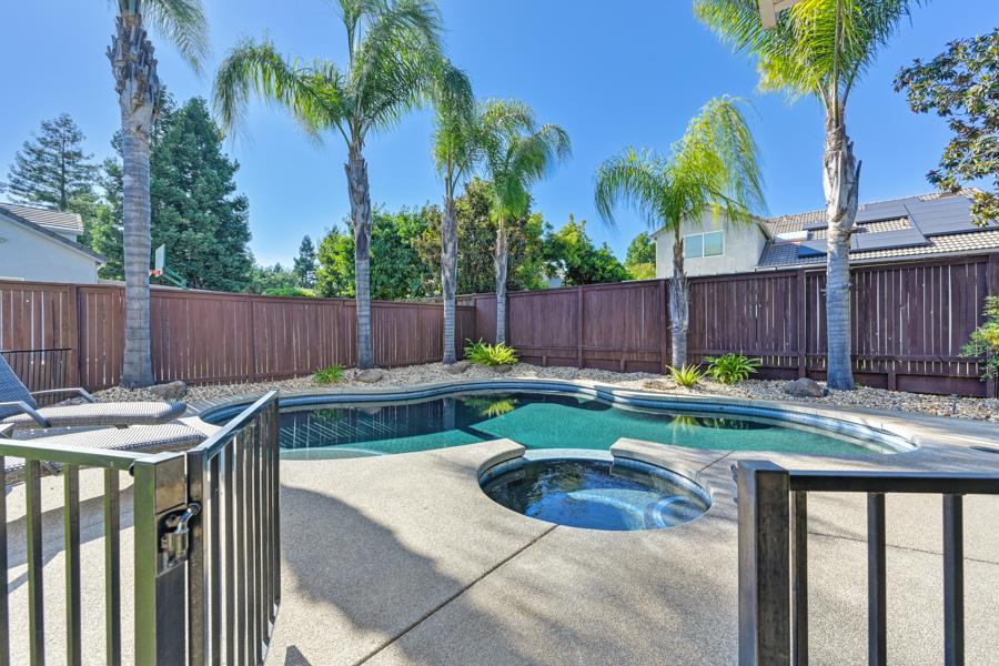 8460 Saint Arvant Court