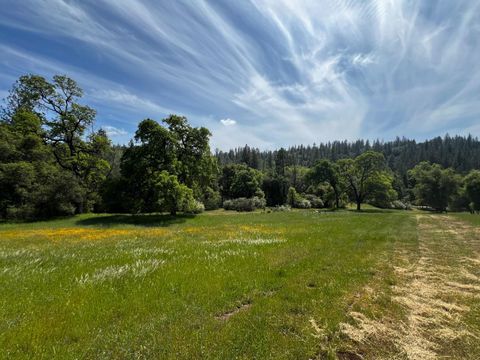 6231 Jessica Court Somerset CA 95684