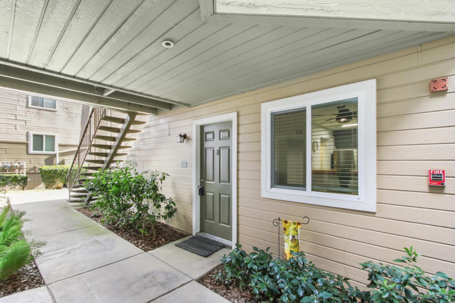 1019 Dornajo Way 150