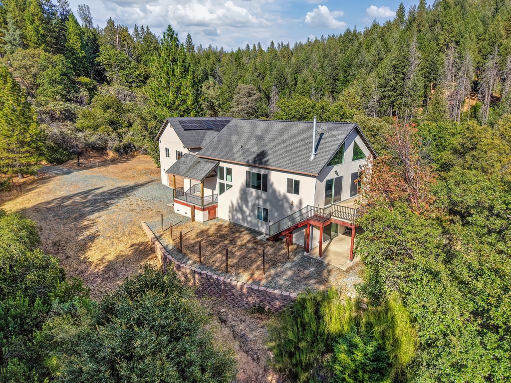 1380 Loka Lane