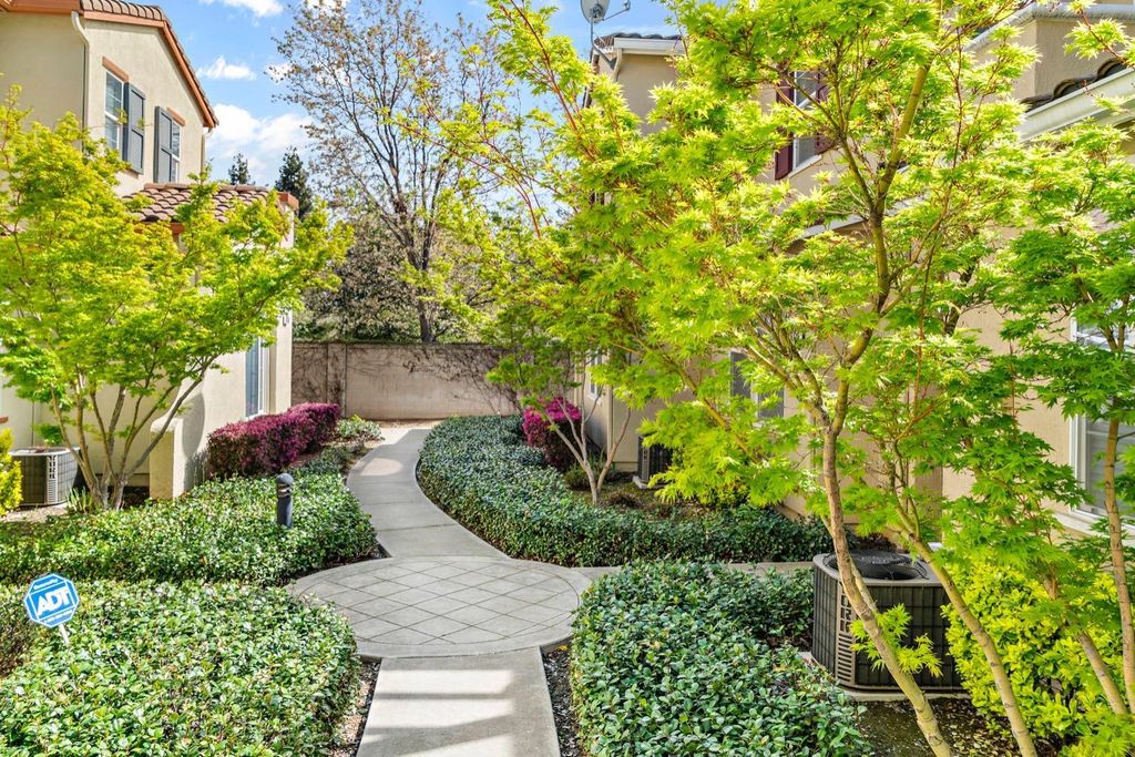 Photo of 8430 Crystal Walk Circle #65, Elk Grove, CA 95758 (MLS # 226031617)