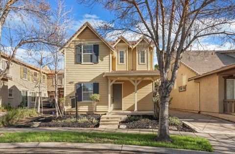 60 S Pacifico Street Mountain House CA 95391