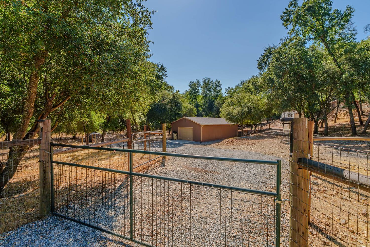 2988 Spring Hill Drive