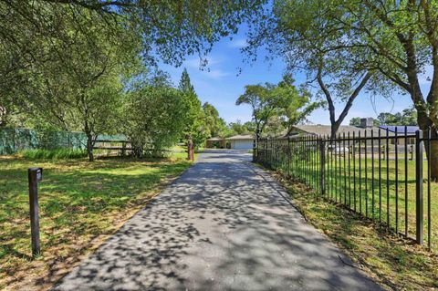 7585 Gold Drive Loomis CA 95650