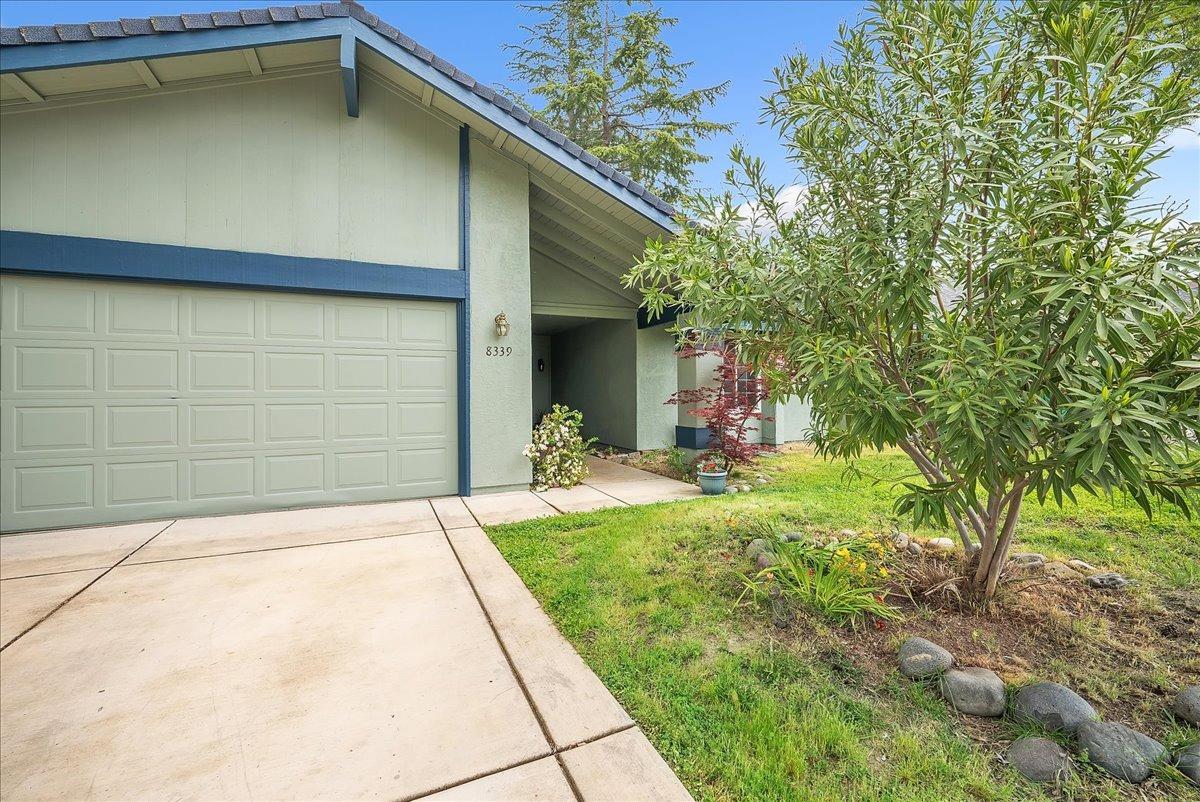 8339 Foxfire Drive