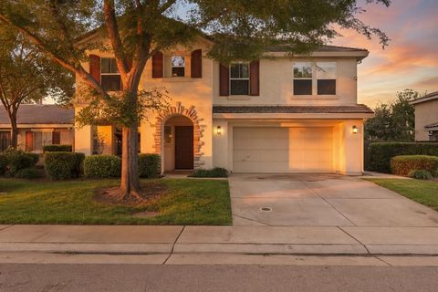 4304 Narraganset Way Mather CA 95655