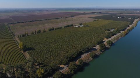 13516 State Highway 160 Walnut Grove CA 95690