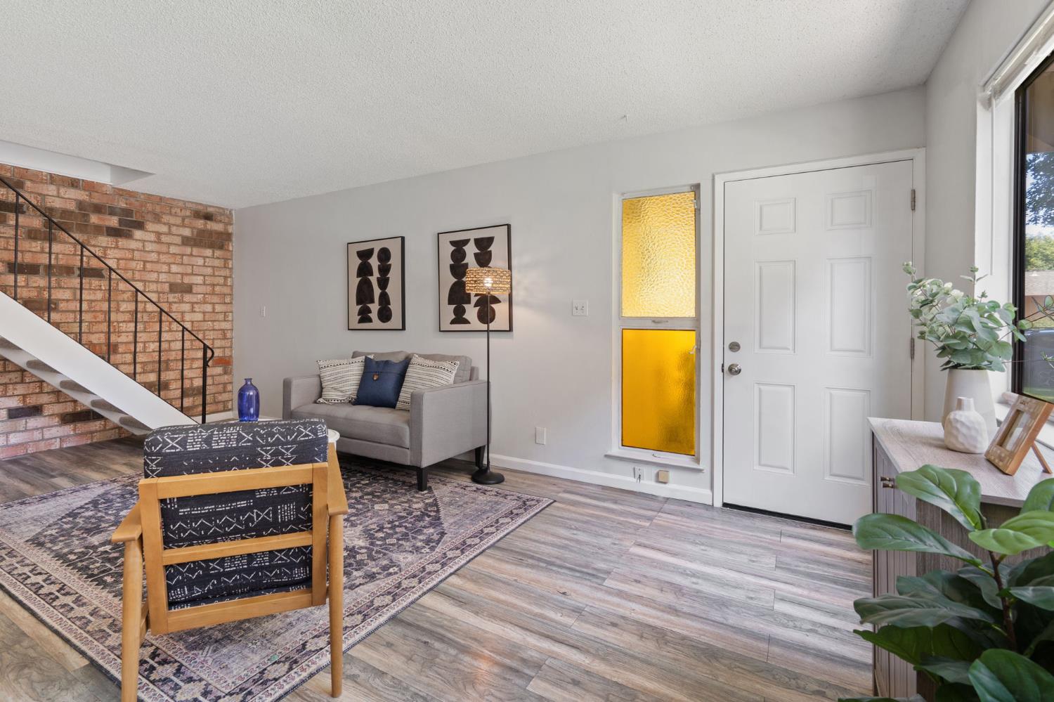 5093 Connecticut Drive 3