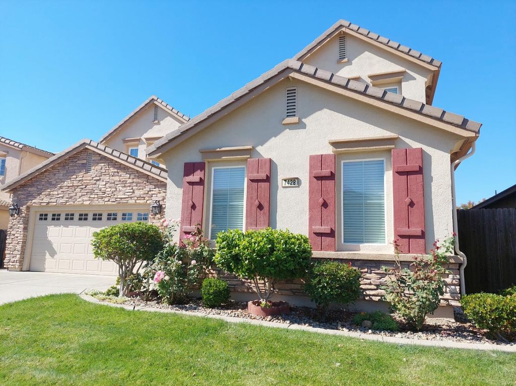 Photo of 7428 Rio Tamega Drive, Elk Grove, CA 95757 (MLS # 225137107)