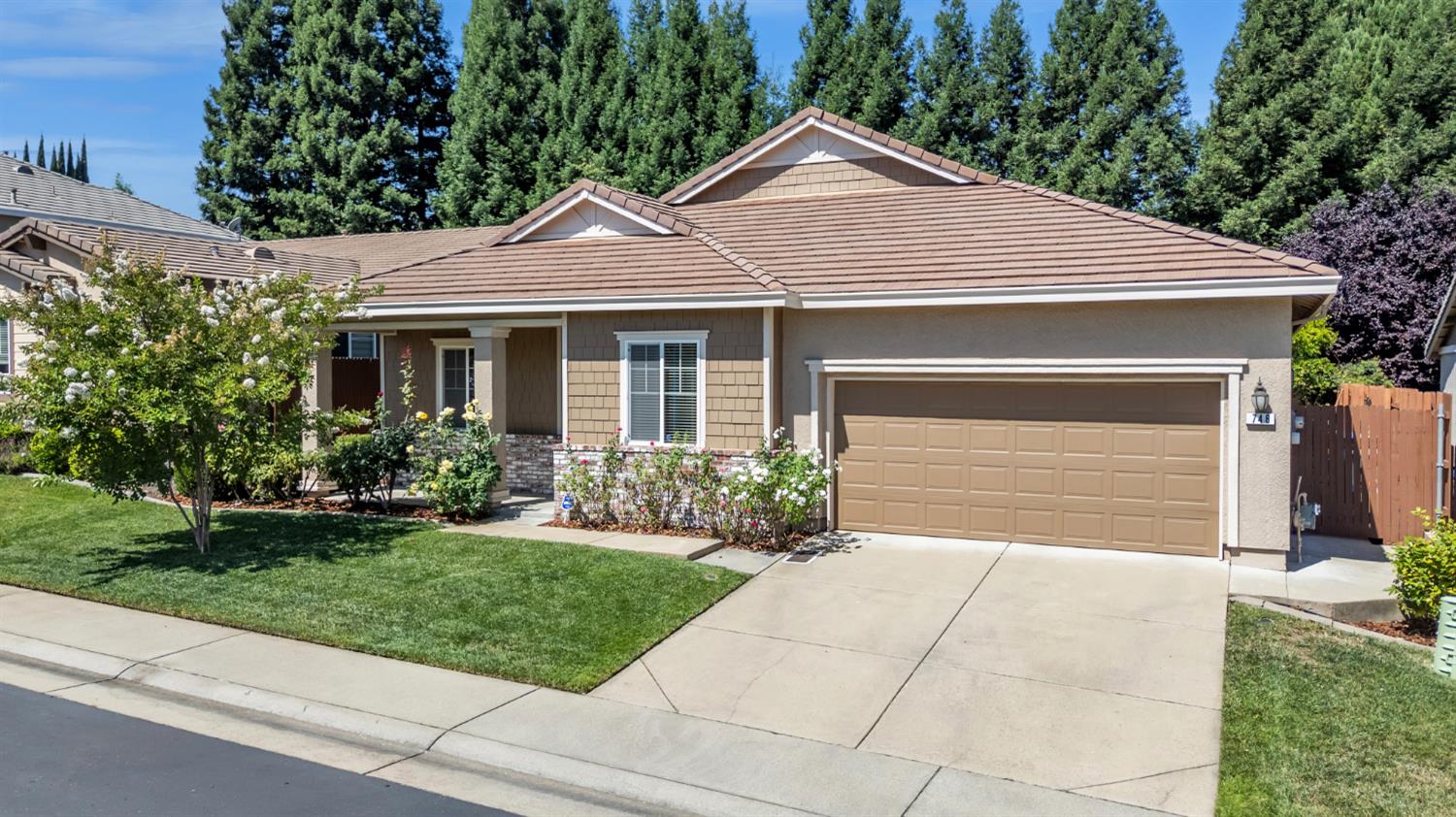 748 Bluestone Circle