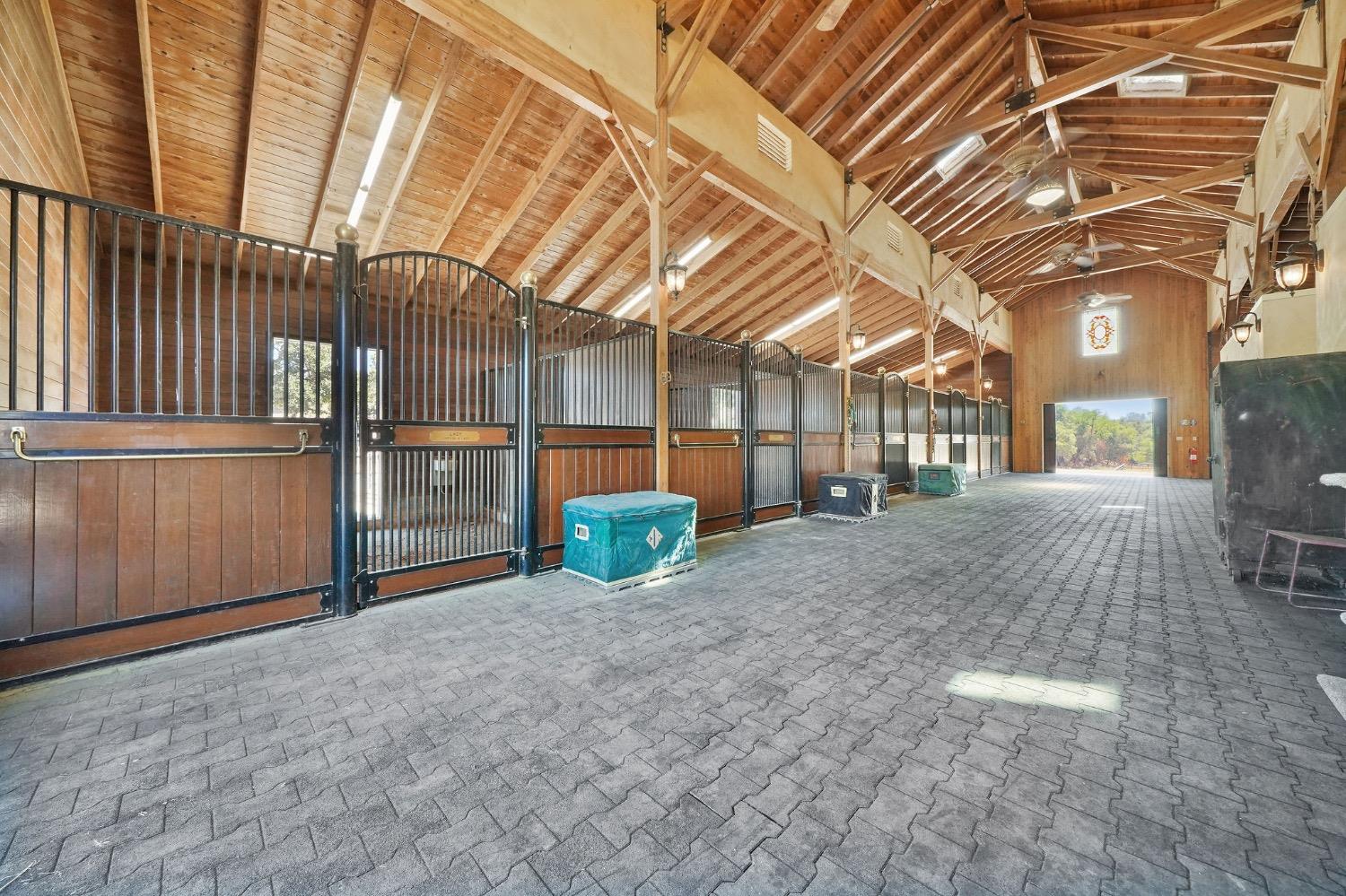 11195 Vintage Road