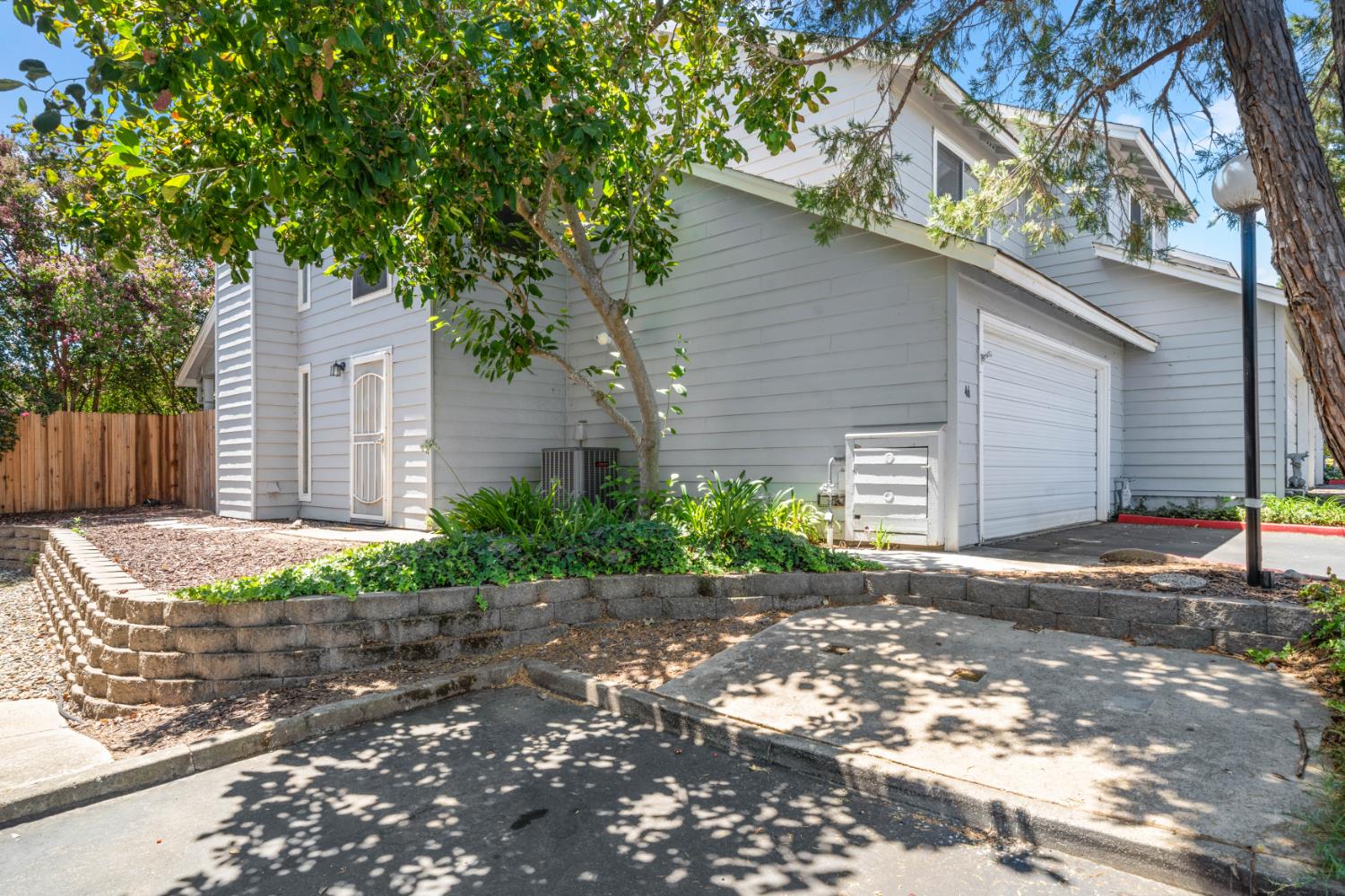 1675 Vernon Street 46