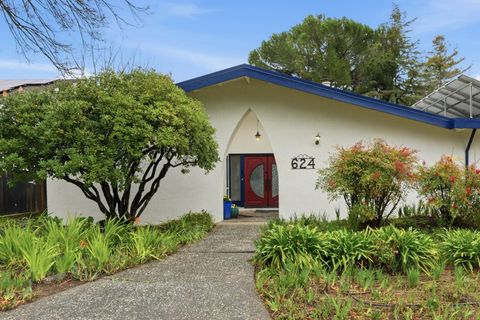 624 Cleveland Street Davis CA 95616