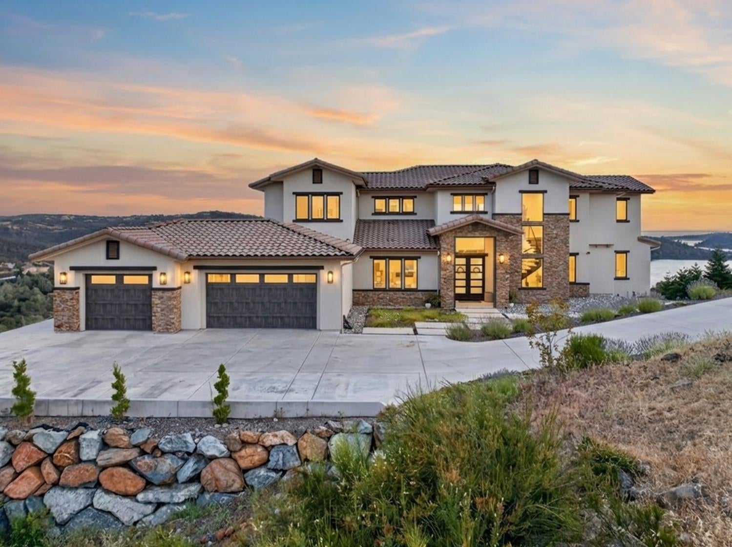 427 Jordan Court