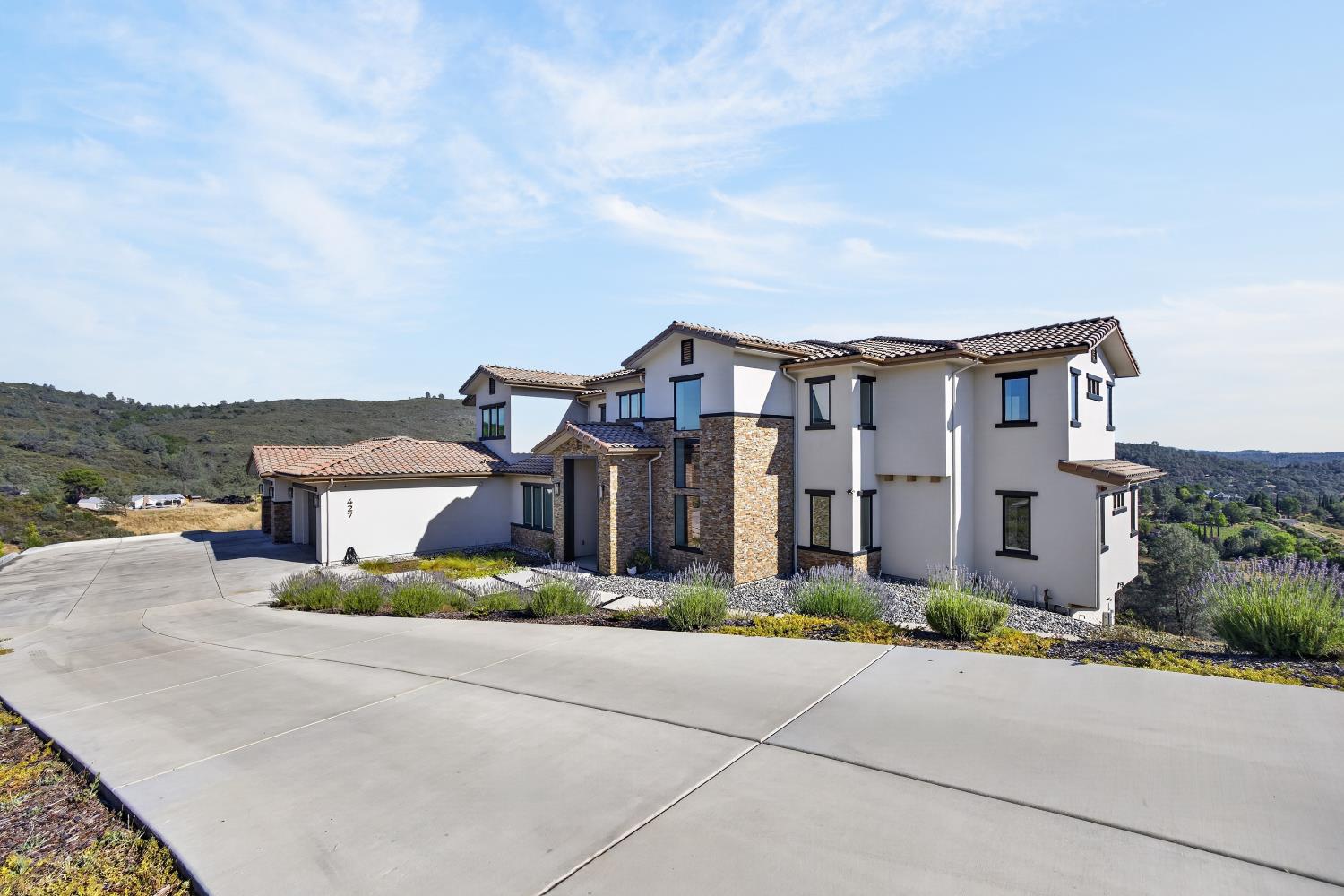 427 Jordan Court
