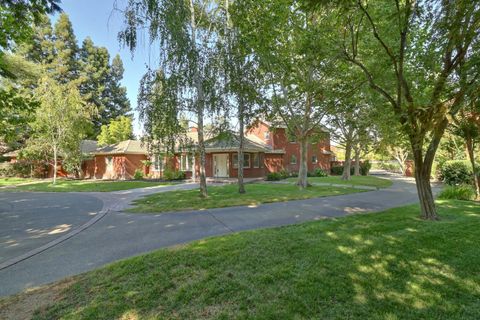 1300 Mariemont Avenue, Sacramento, CA 95864 - #: 225099672