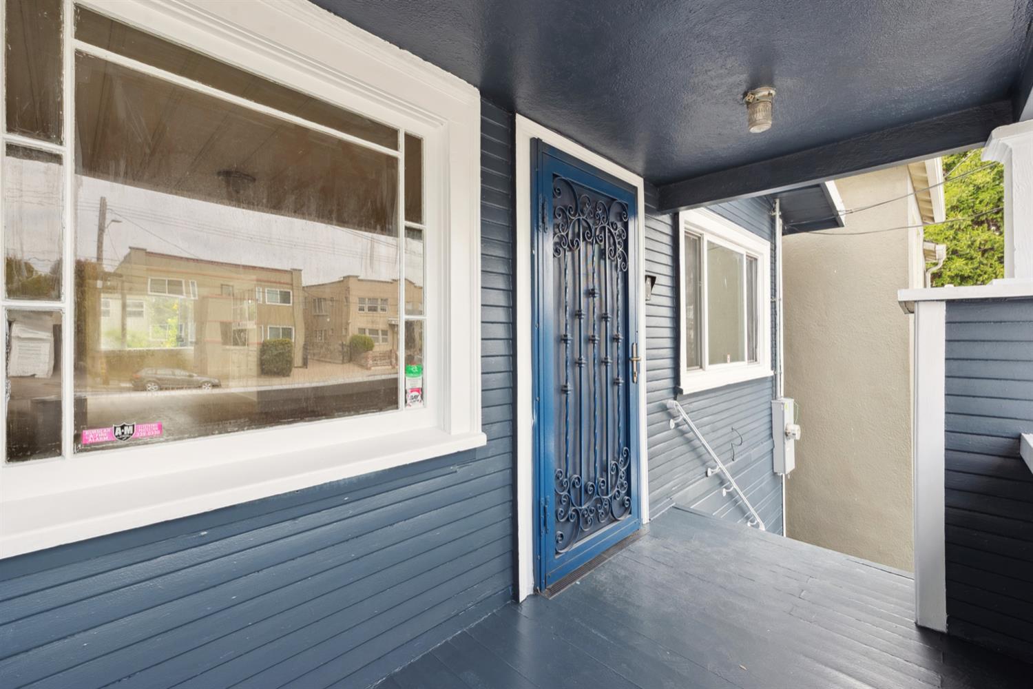 729 40th Street