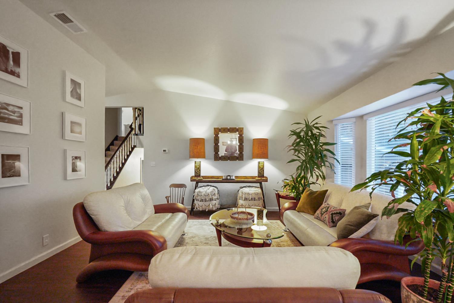 1820 N Berkeley Avenue