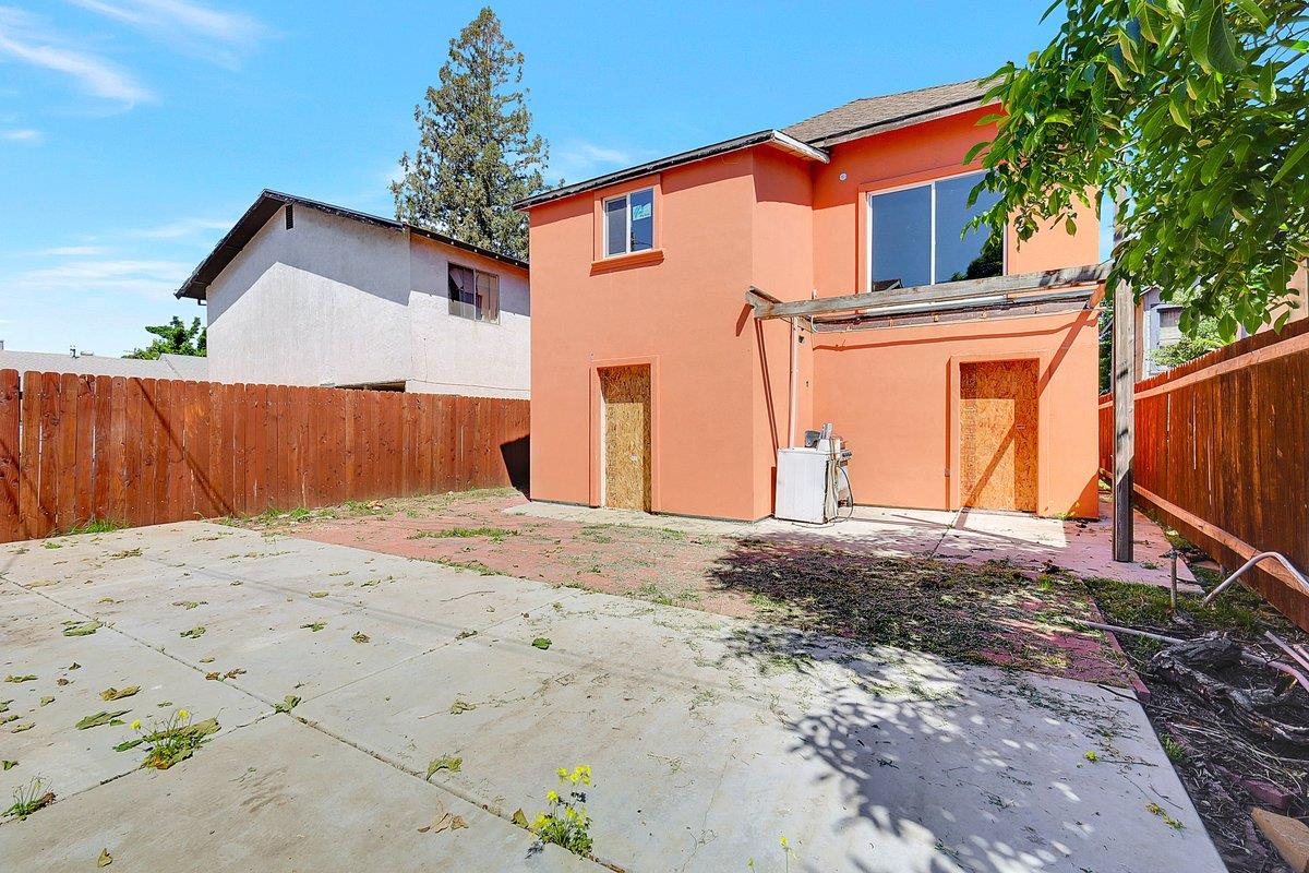 714 14 Street