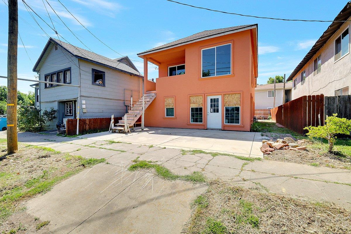 714 14 Street