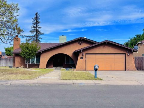 MLS: 225045521