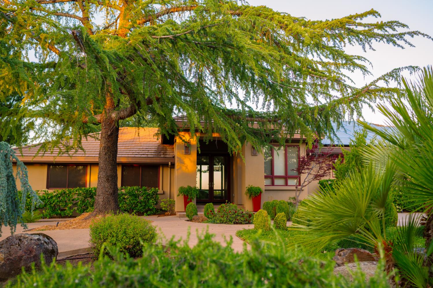 6275 Chablis Drive