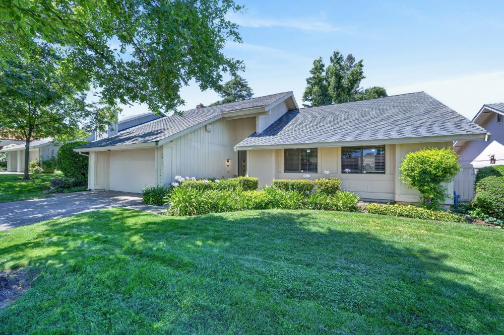 7917 Wildridge
