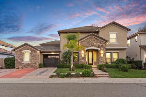 9582 Nordman Way Elk Grove CA 95624