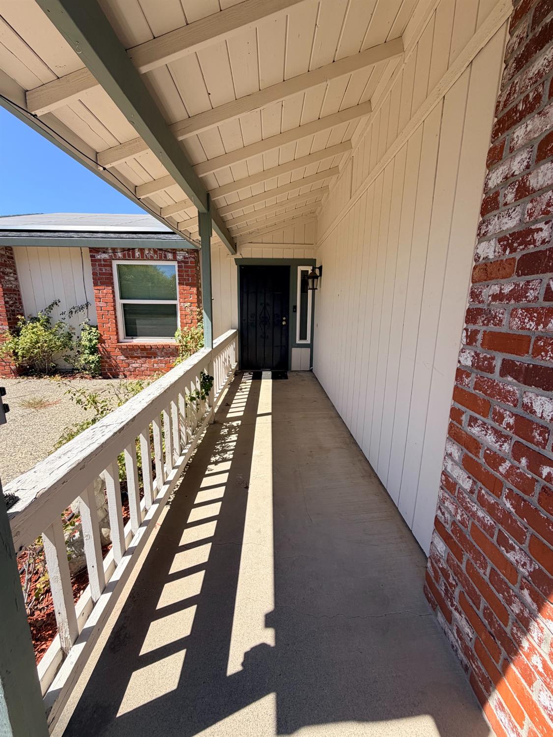 2647 Wentworth Road