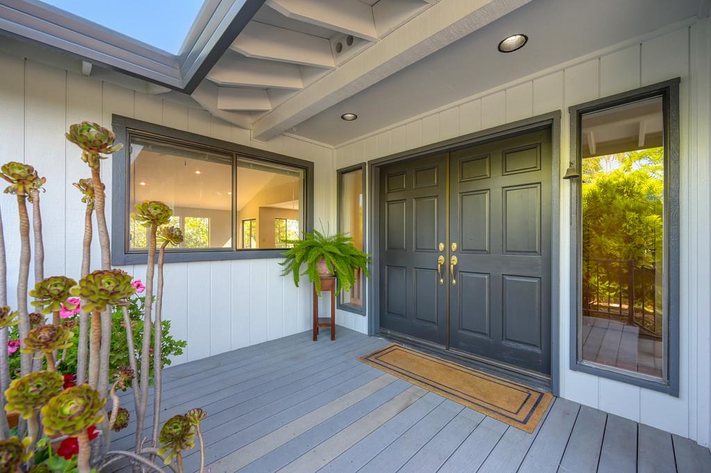 1520 Skyline Drive
