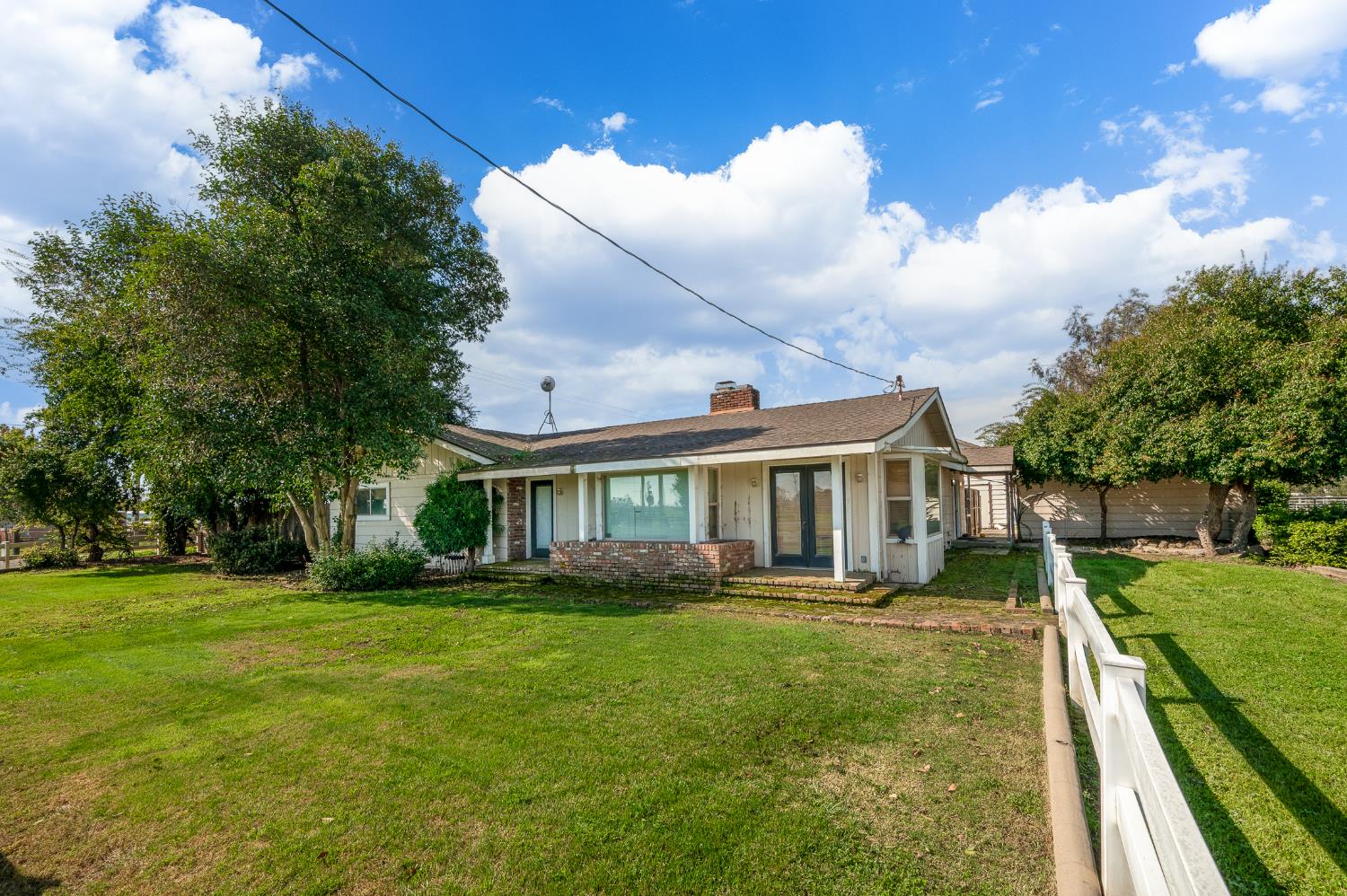 11501 Pioneer Avenue