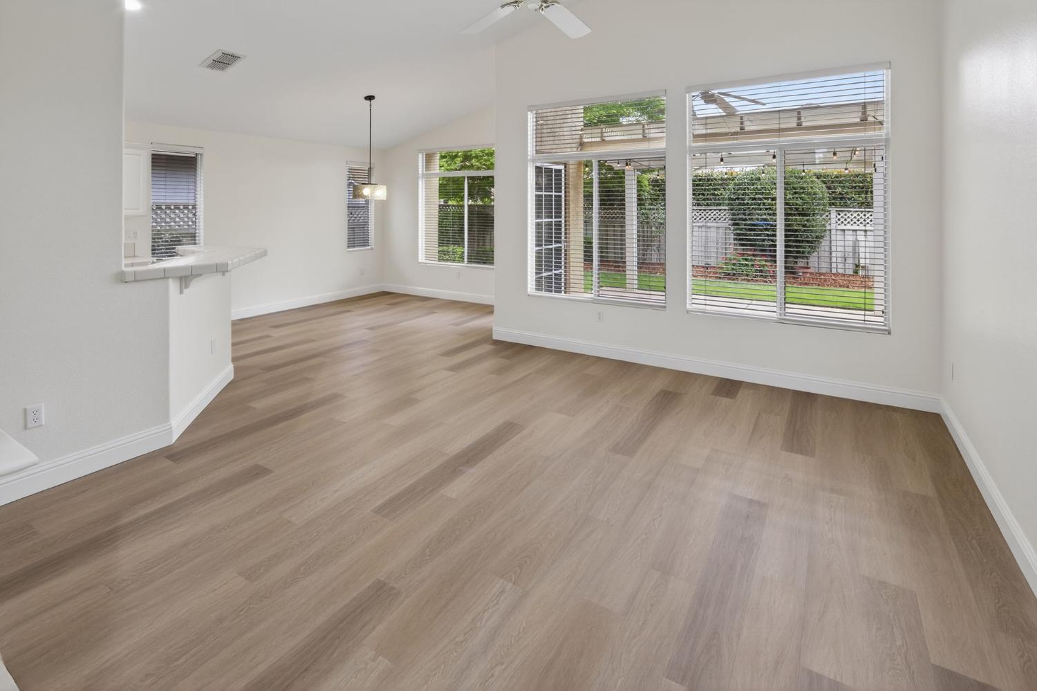 5136 Dreamgarden Loop