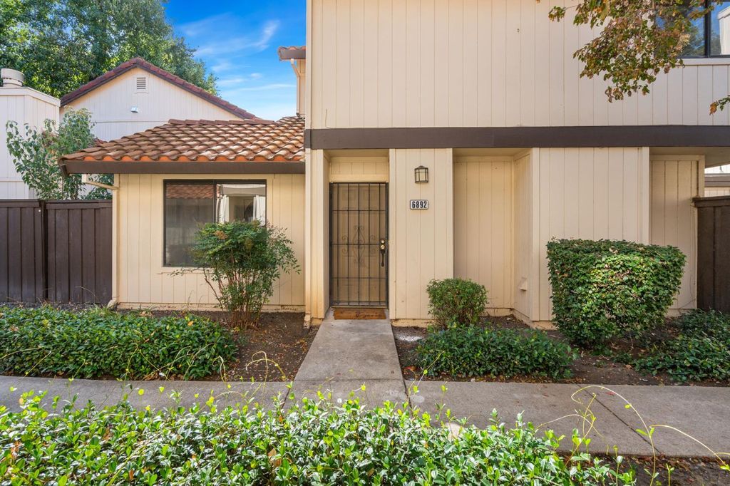 Photo of 6892 Calvine Road, Sacramento, CA 95823 (MLS # 226005685)
