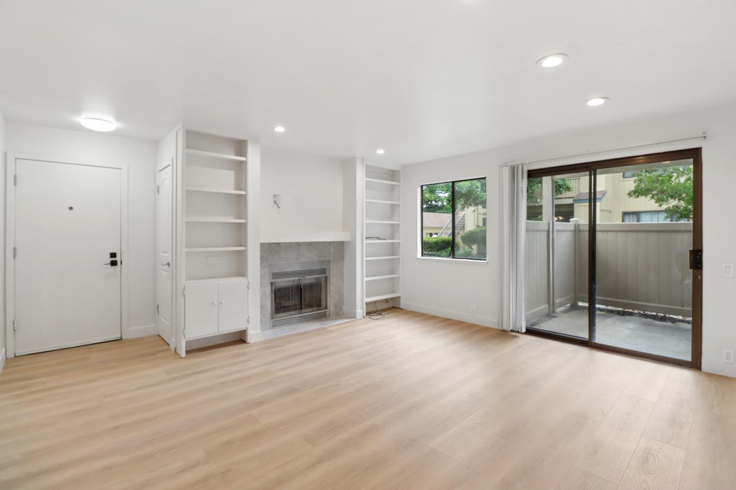 2280 Hurley Way 61