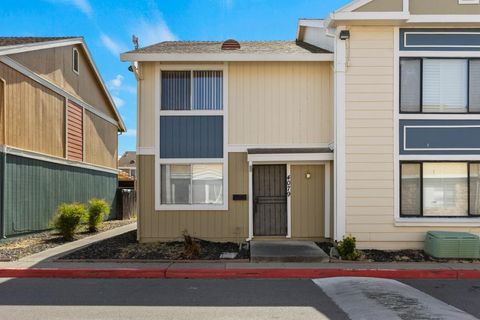 4079 Weymouth Lane, Sacramento, CA 95823 - #: 225058361