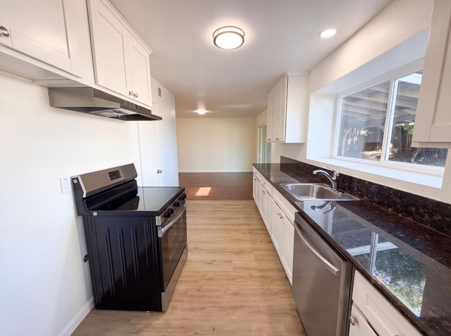 4948 Dewey Drive
