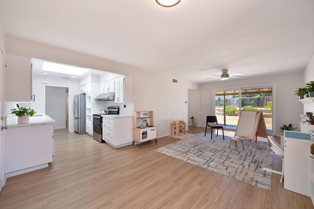 6253 Saint James Drive
