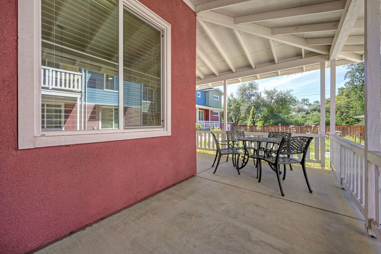 4025 New York Avenue 525