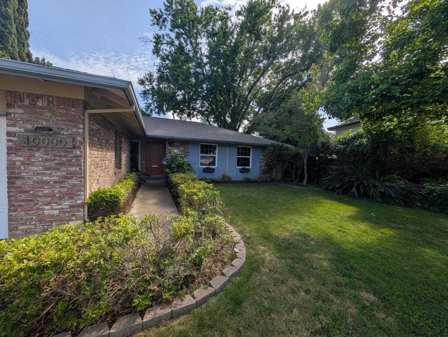 10000 El Chorlito Drive