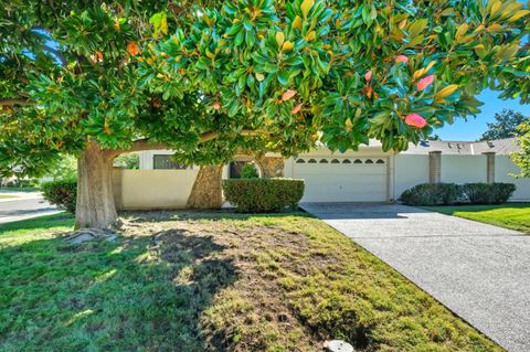80 Petrilli Circle Sacramento CA 95822