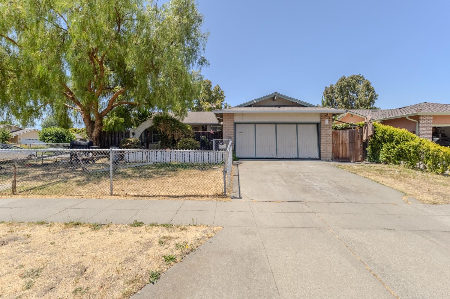 1505 Sun Lane